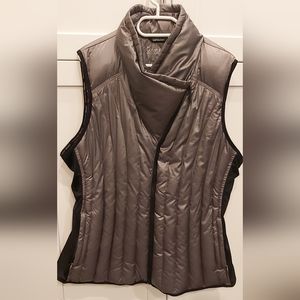 Calvin Klein Performance puffer vest - Marked 2X